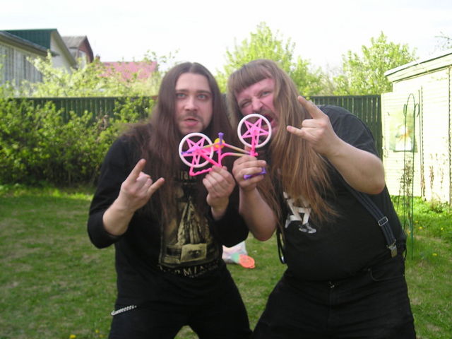 black_metal_pink.jpg