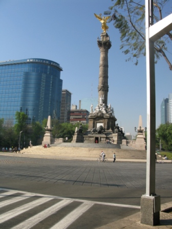 Площадь реформы.JPG