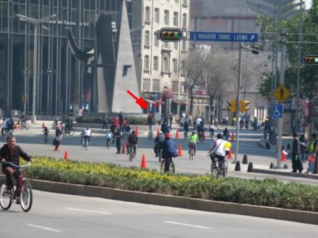 Супердемонский велик, похожий у нас есть в разделе велоюмор.JPG